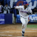 Mario Sánchez se lució en la lomita y Lara dominó al Magallanes