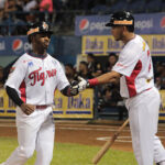 Águilas sumó su primera victoria en el Luis Aparicio El Grande