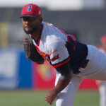 Omar López tomó el mando de Caribes