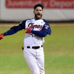 Jonrón de Wilson Ramos igualó a Bravos en la punta