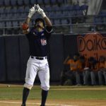 Valera y Ortega comandaron paliza de Bravos contra Tiburones