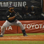Bravos vapuleó a Tiburones y sirvió la mesa para un final de película