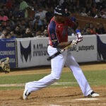 Caribes barrió la serie contra Águilas y llegó a 20 triunfos