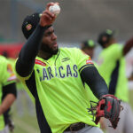 De infield a receptor: las ventajas de Luis Torrens