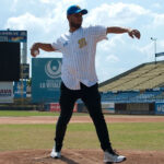 Wilmer Font sube al montículo de los Dodgers en el inicio de los juegos de exhibición