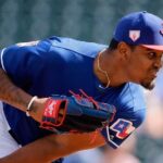 Yusmeiro Petit inicia la temporada con grandes expectativas