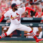 Dos lanzadores se suman a la importación de Tiburones
					15/09/2023