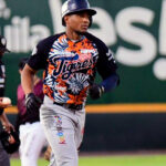 Luis Arráez empató una marca personal