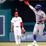 Tiburones contrató al cubano Leonys Martín