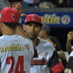 Robert Suárez hace imbatible a San Diego cuando sube al montículo