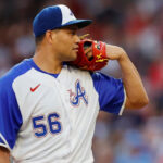 Leones venció a Cardenales y acecha la cima