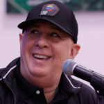 Robert Suárez Relevista del Mes en la Liga Nacional