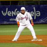 Leones recuperó el aliento y subió en la tabla