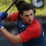 Bravos superó a Magallanes en extrainnings y subió a la cima
