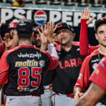 Caribes estalló con grand slam de Balbino Fuenmayor y paró a Tiburones