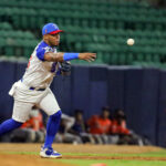 Lara repitió la dosis y pasó la escoba en Caracas