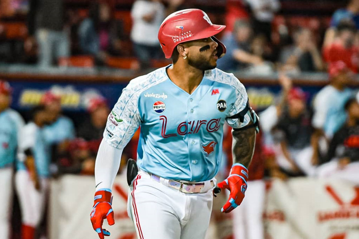 Cardenales puso récord positivo con felpa sobre Tiburones