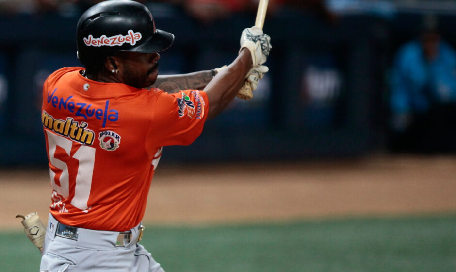 Águilas Delino DeShields Jr.