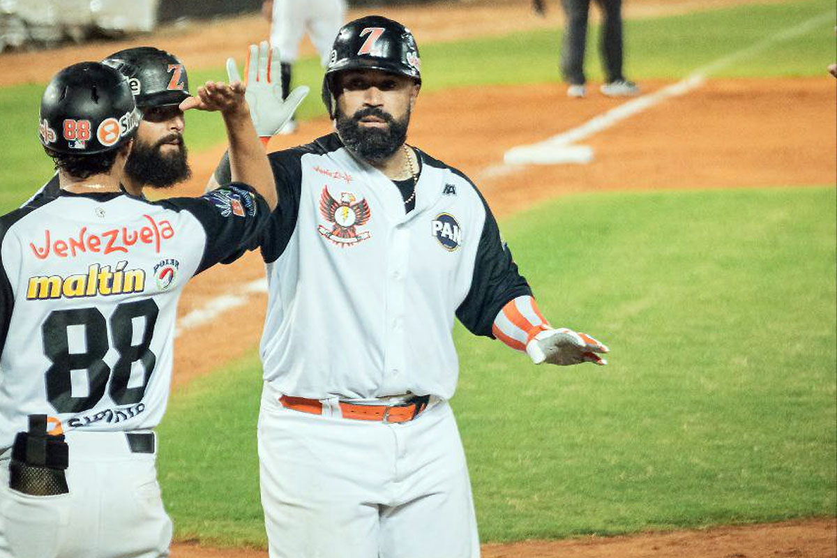 Águilas se acercó al primer lugar con triunfo sobre Tigres