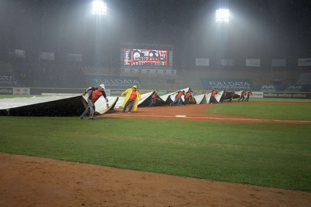 La lluvia obligó a suspender el Tigres-Águilas por segundo día consecutivo