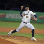 Caribes golpeó a Magallanes impulsado por Fuenmayor y González