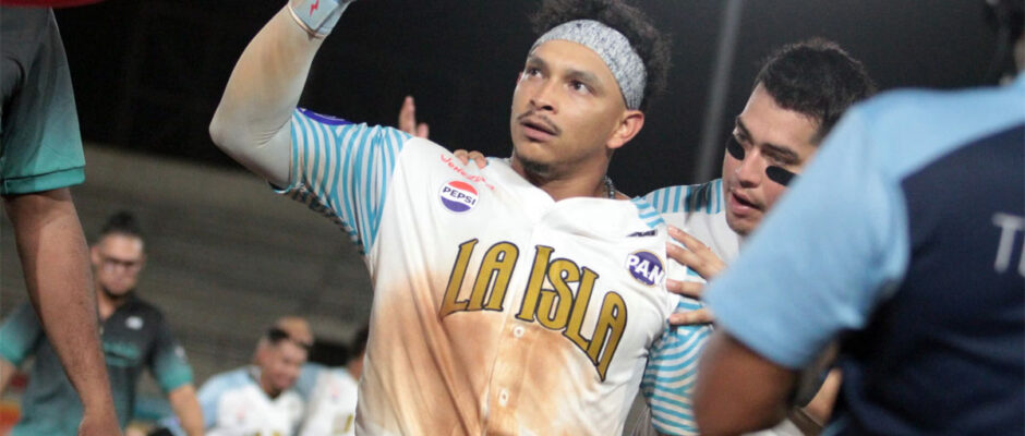 Bravos Gustavo Campero