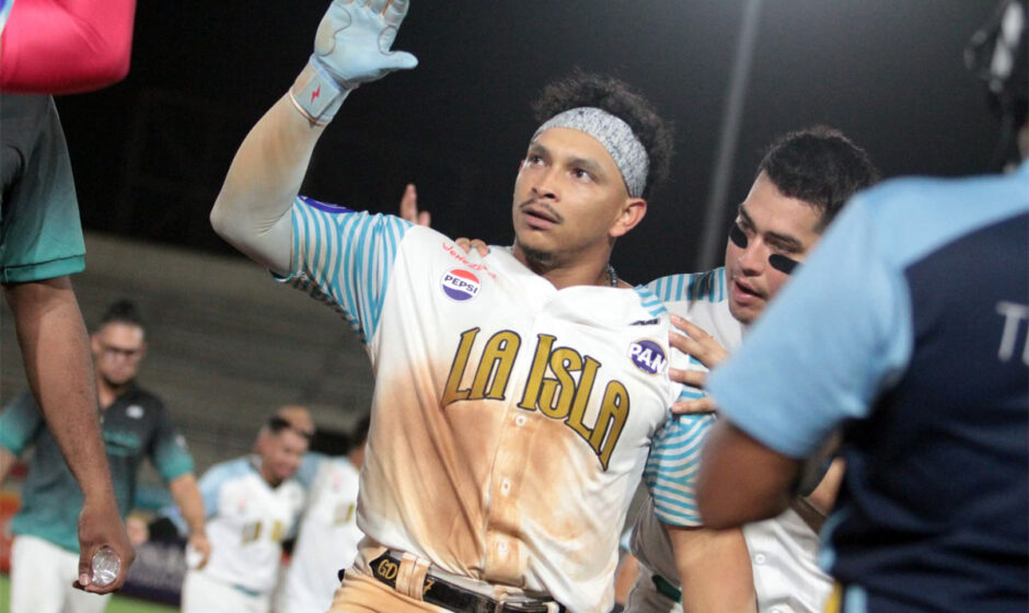 Bravos Gustavo Campero