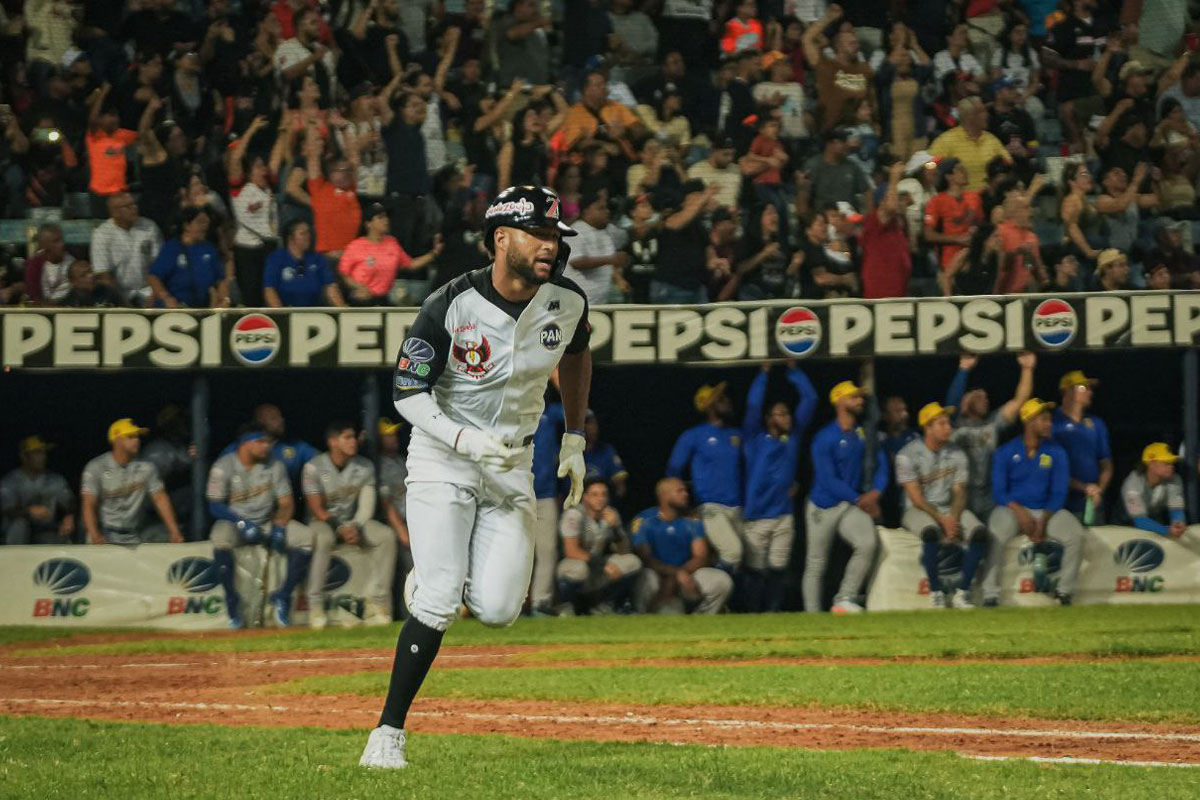 Águilas barrió a Magallanes con un Jackson Chourio estelar