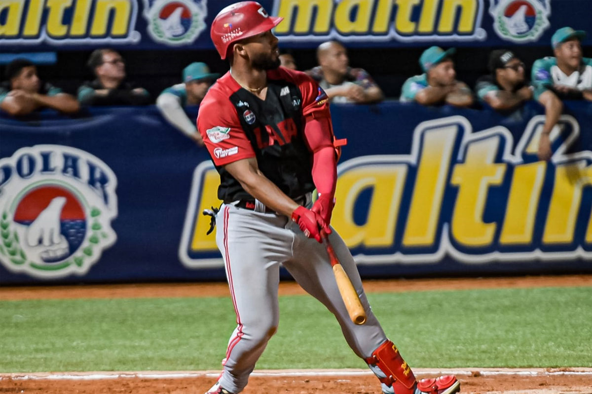 Cuadrangular de Robert Pérez Jr. alargó racha triunfal del Cardenales