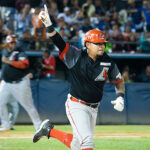 Jonrón de Wilson Ramos igualó a Bravos en la punta