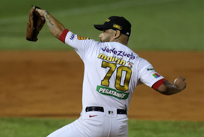 Guillermo Moscoso exhibió efectividad de 1.01 en 26.2 innings en la ronda regular