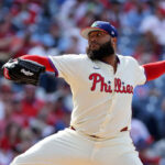 Brusdar Graterol avanza en su recuperación