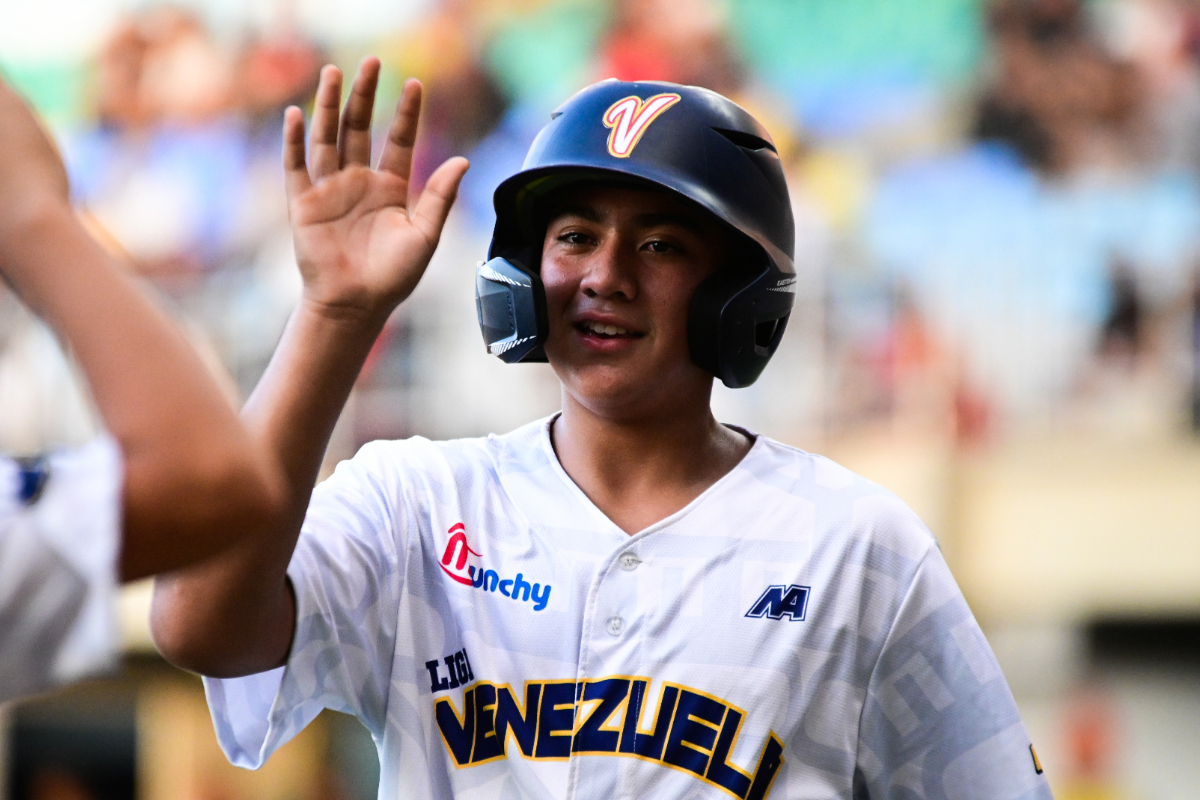 Héctor Giménez Jr. crece en el beisbol bajo la mirada de su padre