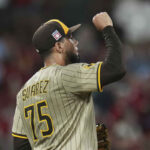 Tiburones adquirió de Bravos al prospecto Jorge Barrosa