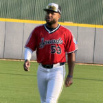 Águilas anunció la contratación de tres lanzadores importados