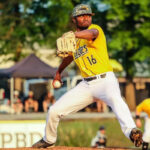 Robert Suárez se reunió con dos estrellas venezolanas del relevo