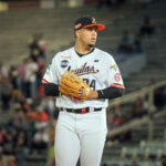 Bravos detuvo mal momento con victoria ante Tiburones