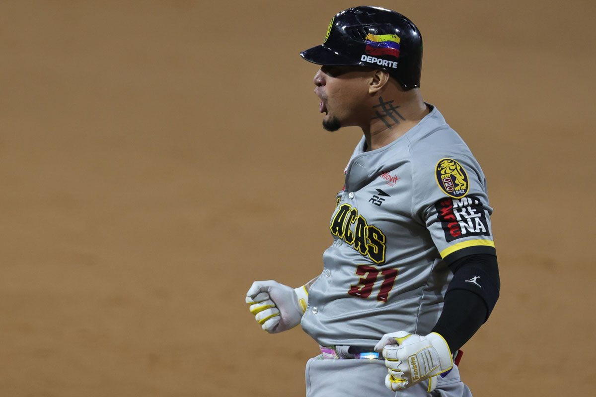 Oswaldo Arcia comandó el triunfo de Caracas ante La Guaira