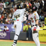 Eugenio Suárez envuelve a Seattle con buenas vibras