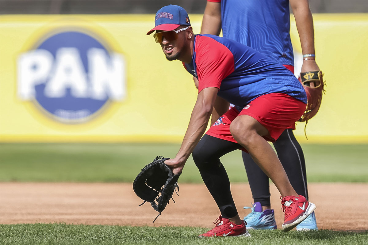Miguel Hernández busca su lugar en La Guaira