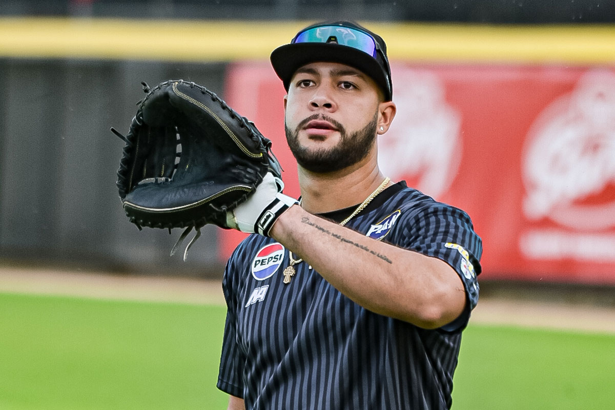 El prospecto Jeferson Quero cumple el sueño de lucir el color escarlata