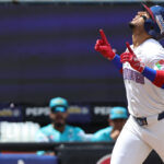 Elvis Andrus, Jackson Chourio y Miguel Rojas con menciones honoríficas del Premio Luis Aparicio