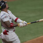 Cardenales sonó cuatro jonrones para sentenciar a Caribes