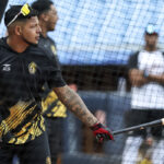 Yadier Molina asume el mando del Magallanes en contra de la historia
