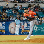 Un wild pitch del relevo de Tiburones decidió la victoria de Tigres