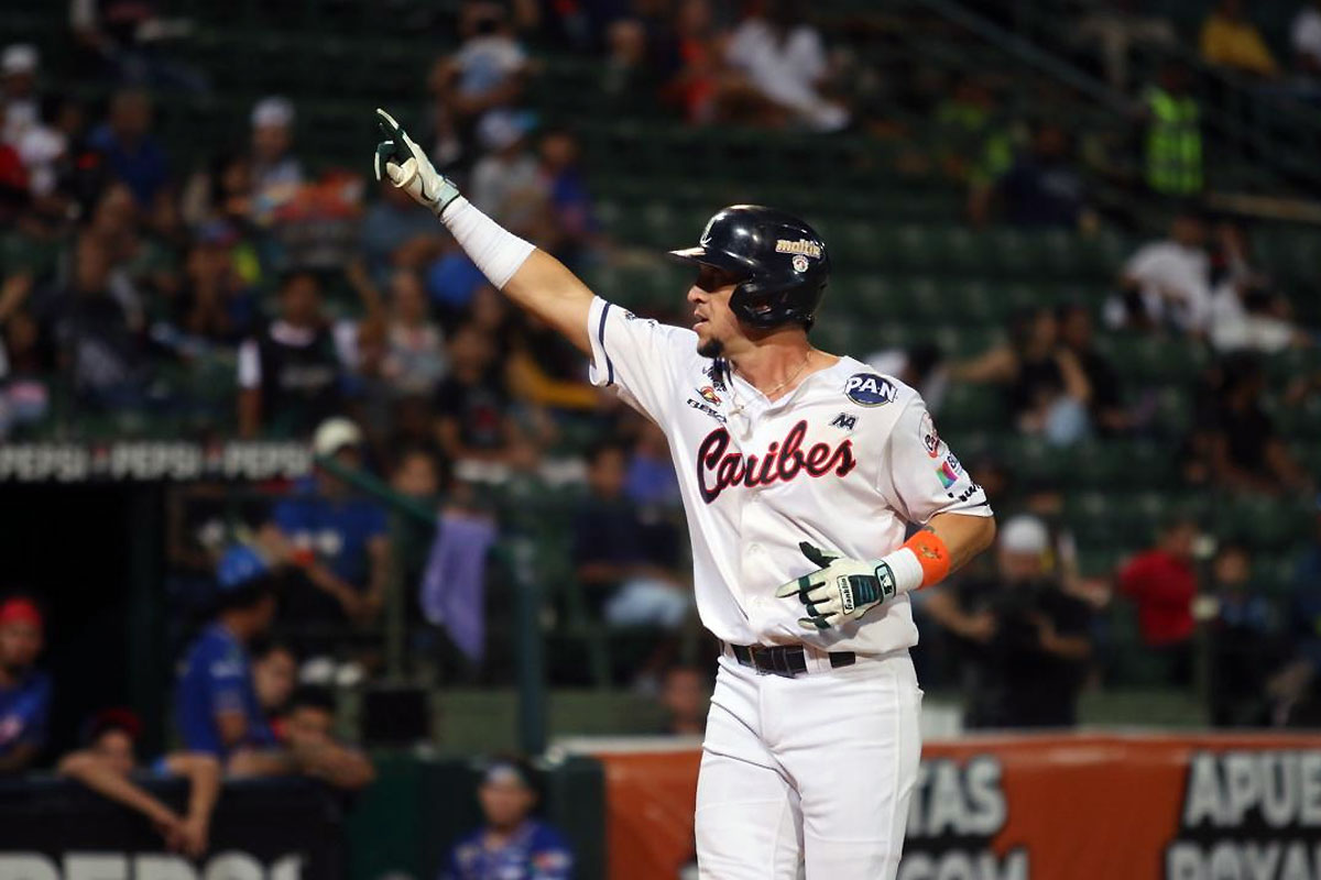 Hernán Pérez sonó jonrón decisivo y Caribes repitió sobre Tiburones