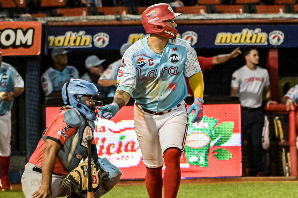 Cardenales ganó la guerra de batazos el día que Ildemaro Vargas llegó a 500 hits