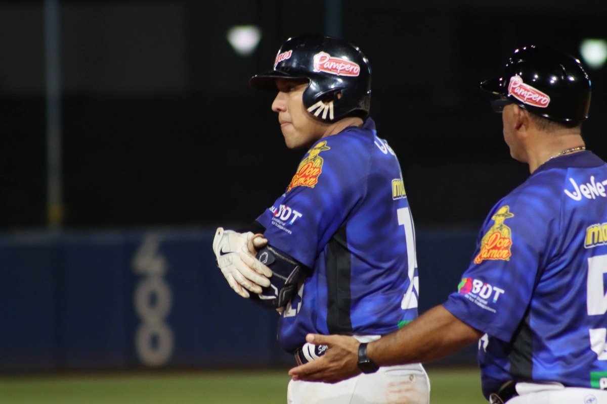 Aragua bateó fuerte para vengarse de Zulia y dividir en en el doble juego