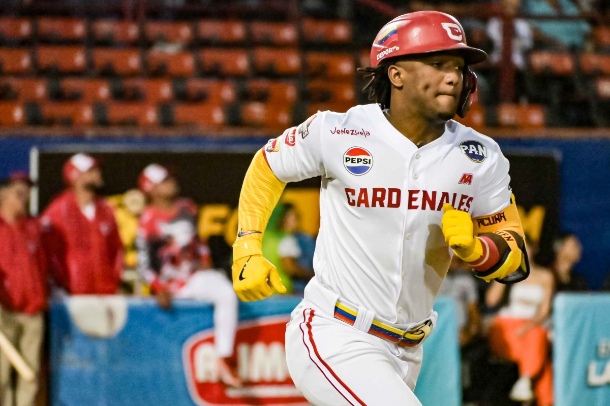 Luisángel Acuña hizo historia en la LVBP con su inédita combinación de jonrones y robos