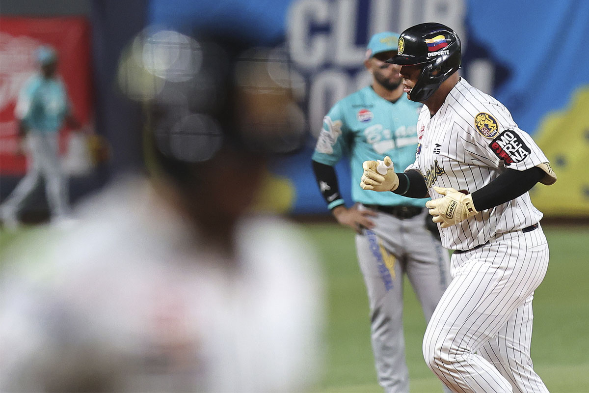 Leones sumó ante Bravos su segundo triunfo al hilo y sigue respirando